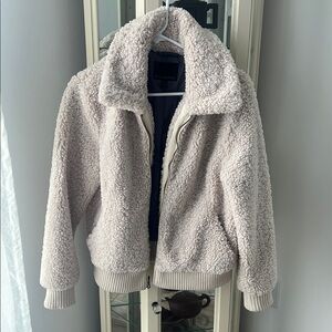 Banana republic cream shearling bomber jacket